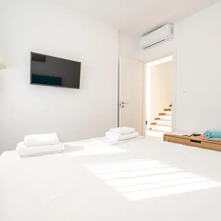 Casa de Férias Sani Beverly Hills Luxury Sani (Chalkidiki)