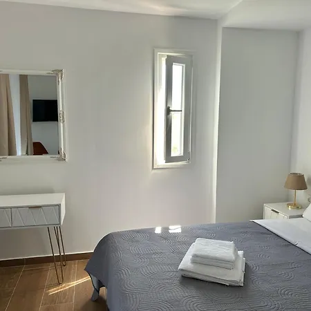 Casa de Férias Sani Beverly Hills Luxury