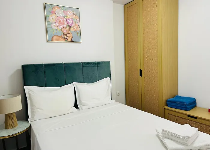 Sani Beverly Hills Luxury Nyaraló *