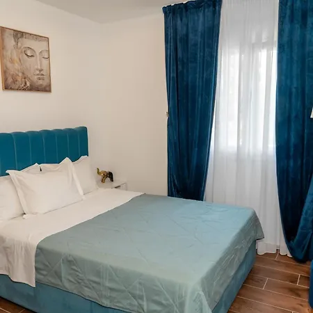 Sani Beverly Hills Luxury Dom wakacyjny *