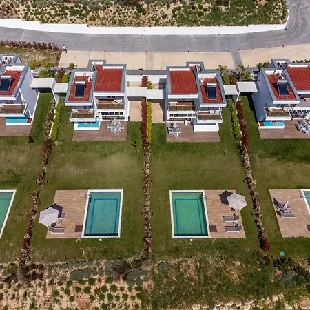 Dom wakacyjny Sani Beverly Hills Luxury