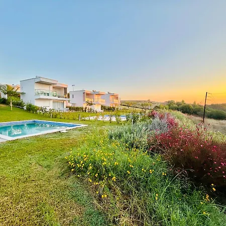 Dom wakacyjny Sani Beverly Hills Luxury *