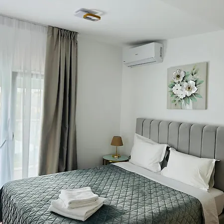 Sani Beverly Hills Luxury