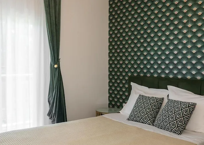 Ferienhaus Sani Beverly Hills Luxury